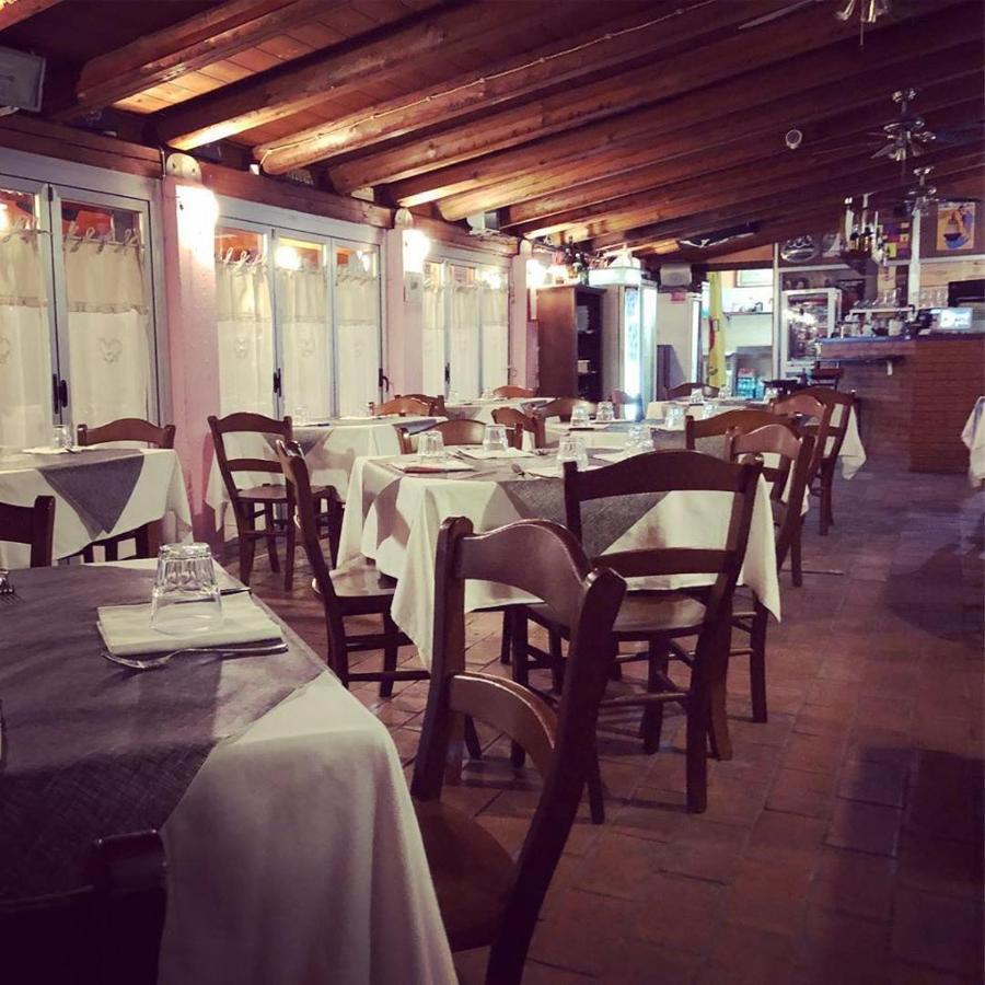 Del Tavolo Matto Guest house *